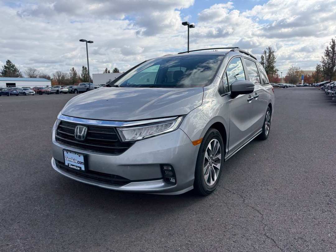 2024 Honda Odyssey EXL - Image 3