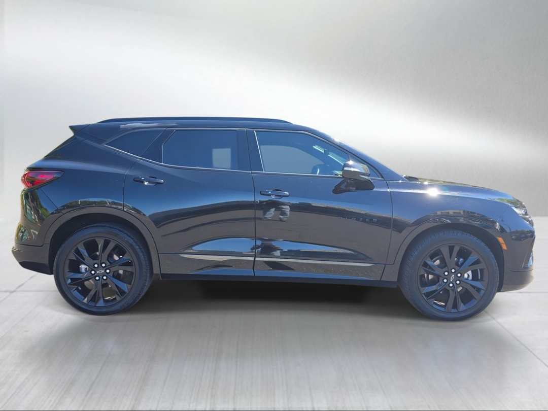 2020 Chevrolet Blazer RS - Image 2