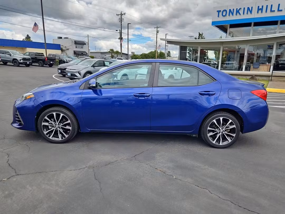 2019 Toyota Corolla SE - Image 3