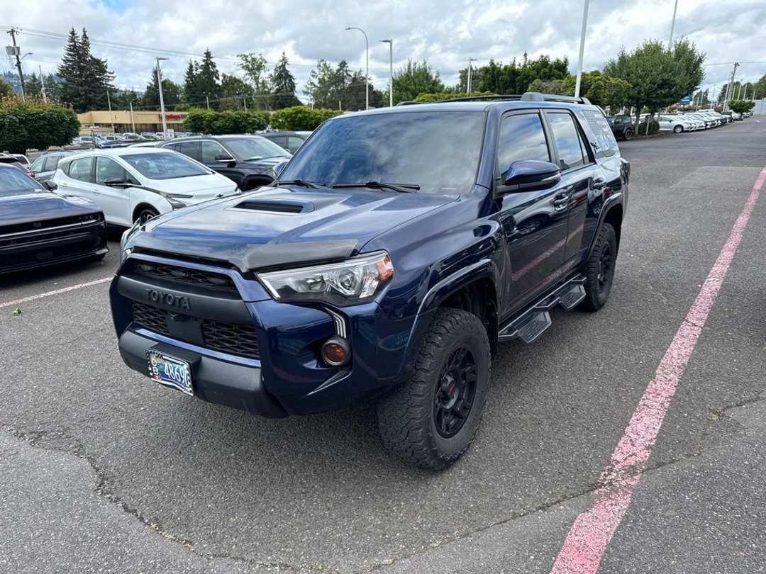 2023 Toyota 4Runner TRD OffRoad Premium - Image 3