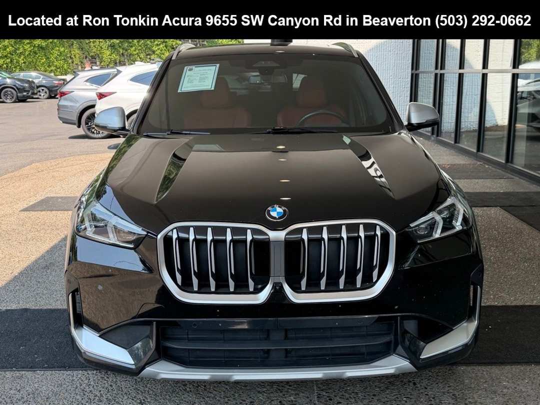 2023 BMW X1 xDrive28i - Image 3