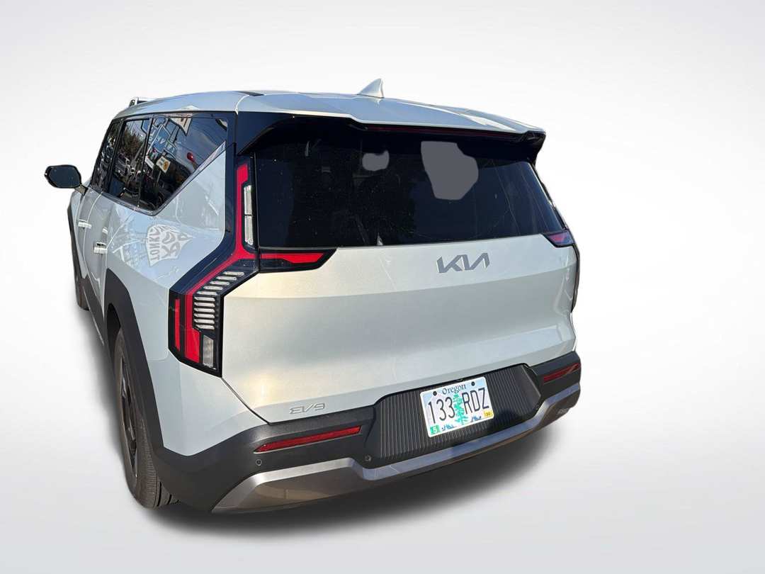 2026 Kia Ev9 Light Long Range - Image 3