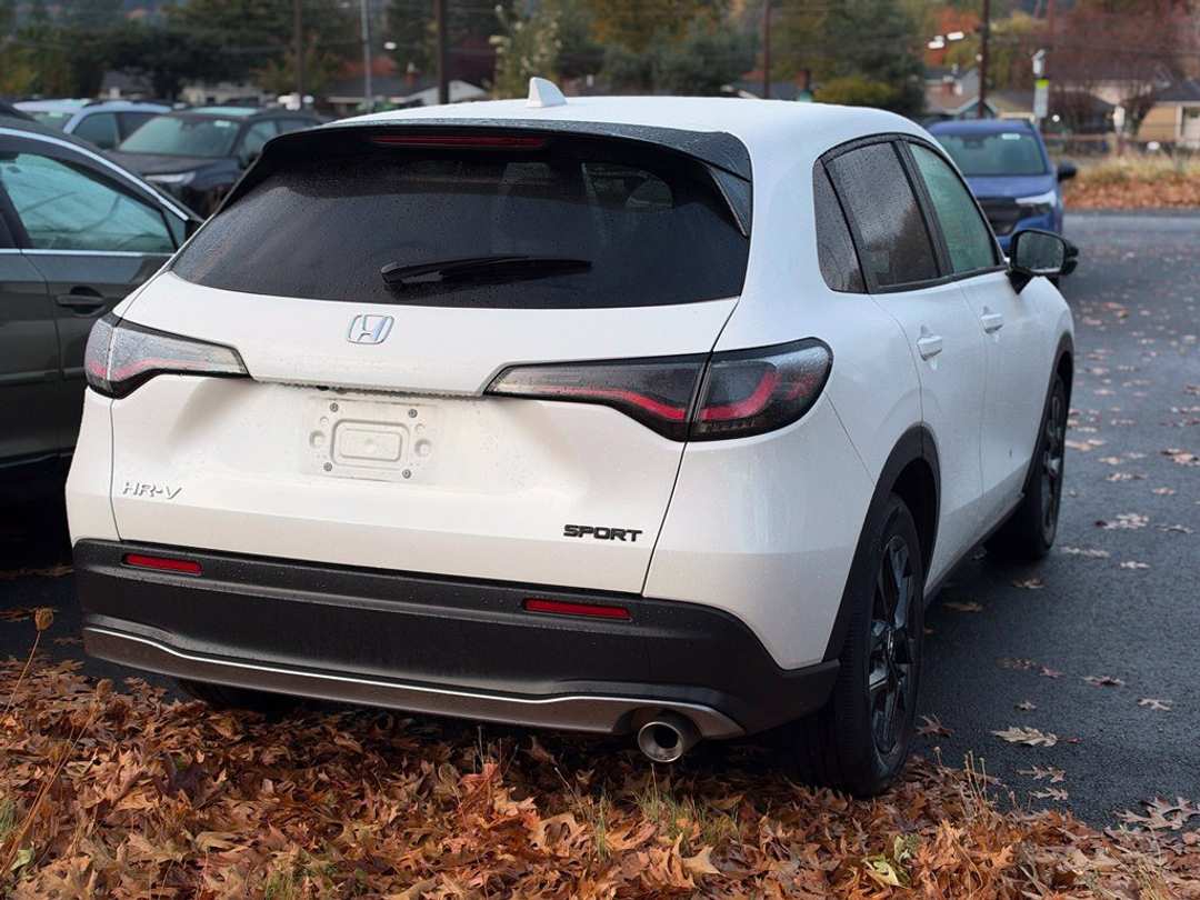 2024 Honda HR-V Sport - Image 2