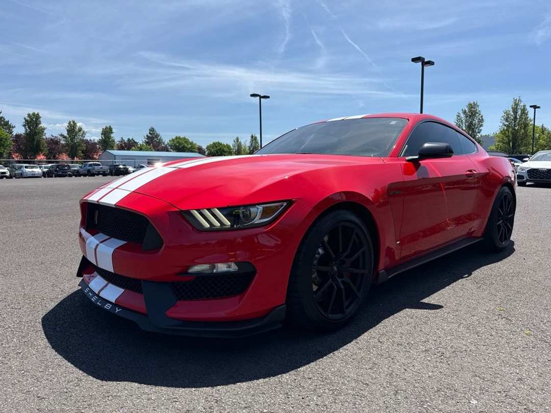 2016 Ford Mustang Shelby GT350 - Image 3