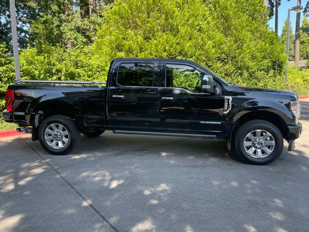 2022 Ford F-250Sd Platinum - Image 3
