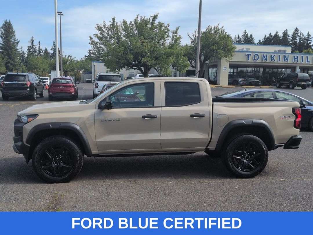 2023 Chevrolet Colorado Trail Boss - Image 2