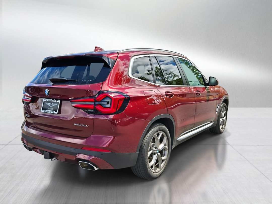 2022 BMW X3 xDrive30i - Image 3