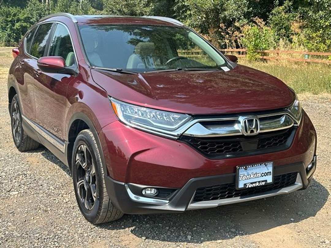 2018 Honda CR-V Touring - Image 2
