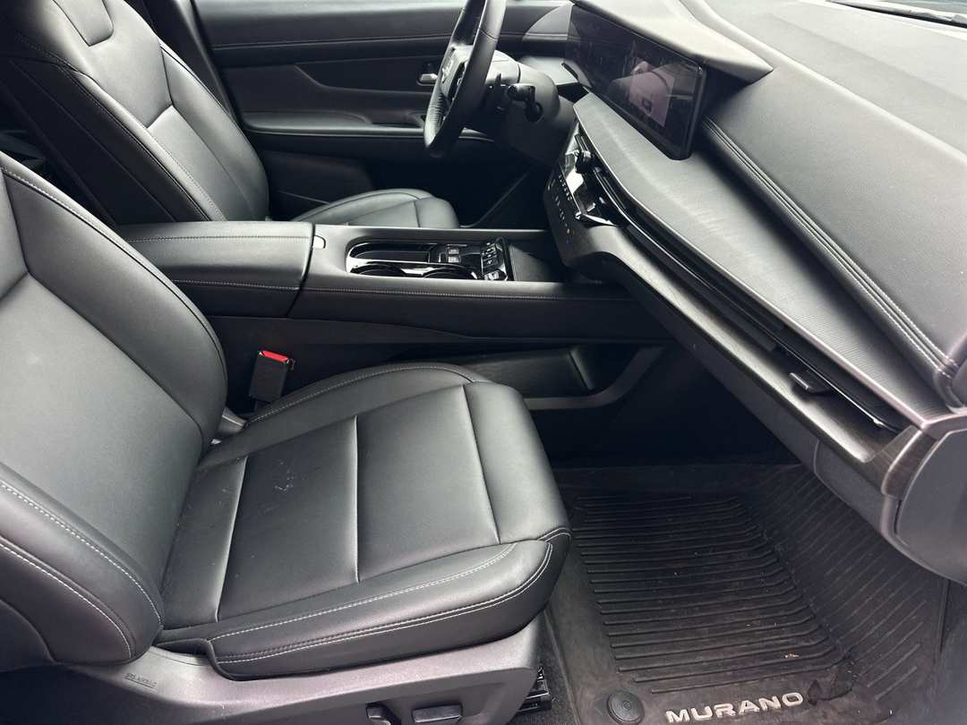 2025 Nissan Murano SV - Photo 14