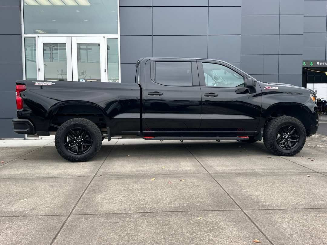 2025 Chevrolet Silverado 1500 Custom Trail Boss - Image 2