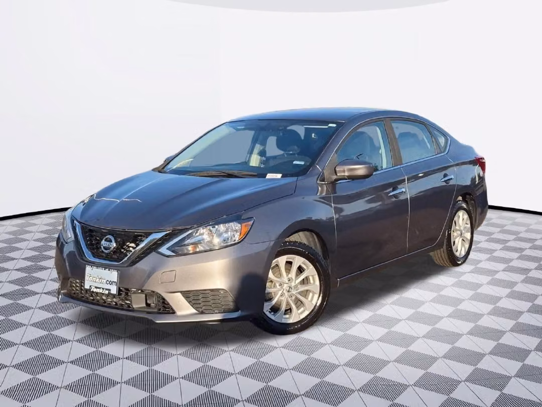 2019 Nissan Sentra SV - Image 2