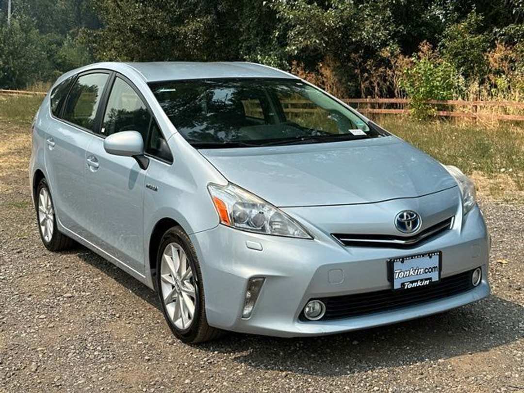 2012 Toyota Prius V Five - Image 2