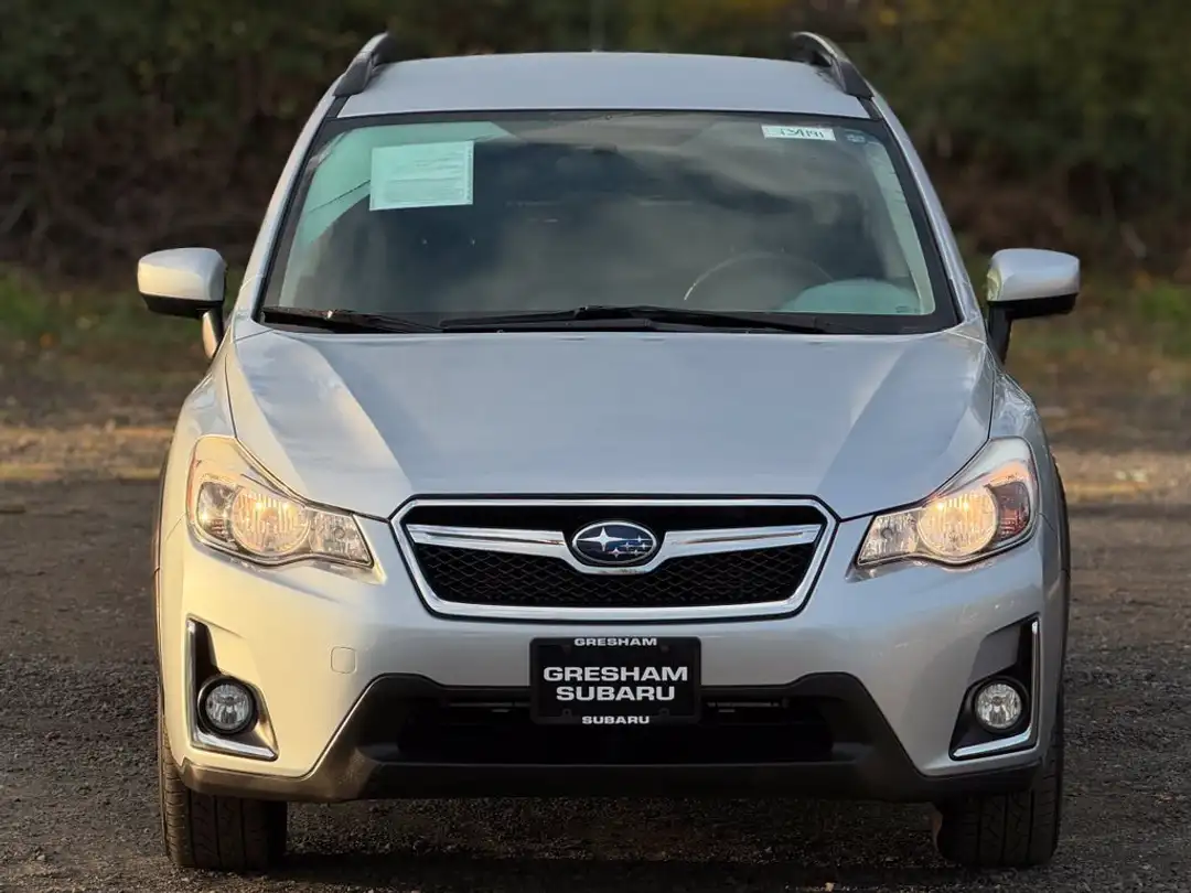 2017 Subaru Crosstrek 2.0i Premium - Image 2