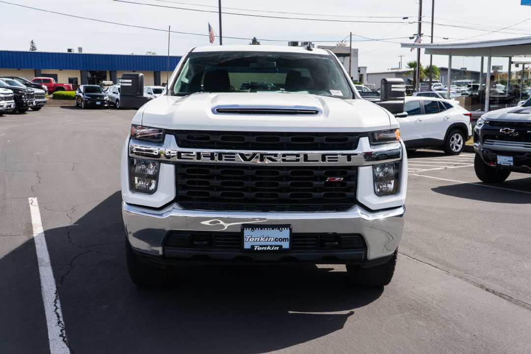 2020 Chevrolet Silverado 3500Hd LT - Image 2