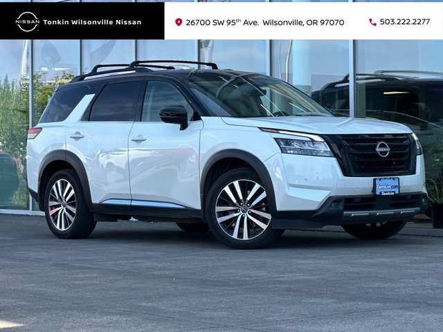 2023 Nissan Pathfinder Platinum