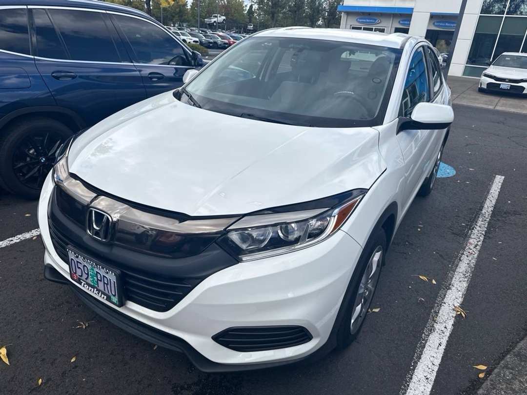 2021 Honda HR-V LX - Image 2