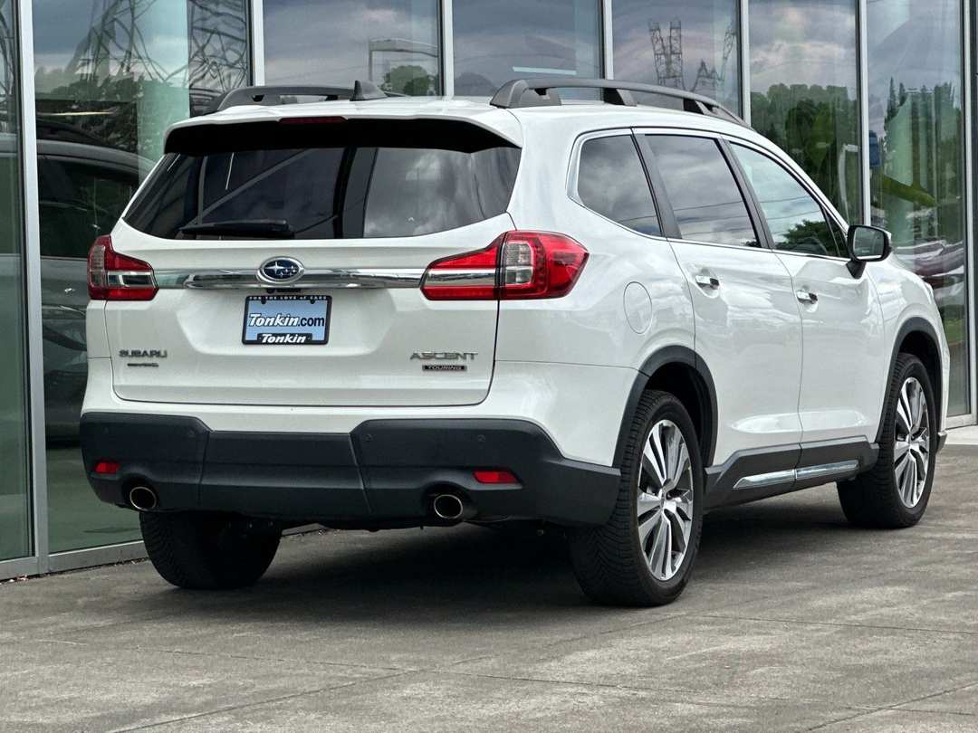 2022 Subaru Ascent Touring - Image 3