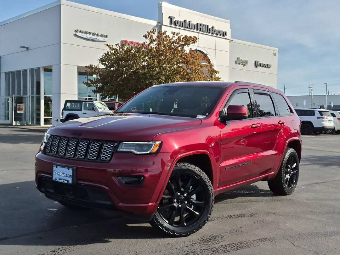 2022 Jeep Grand Cherokee Wk Laredo X - Image 2