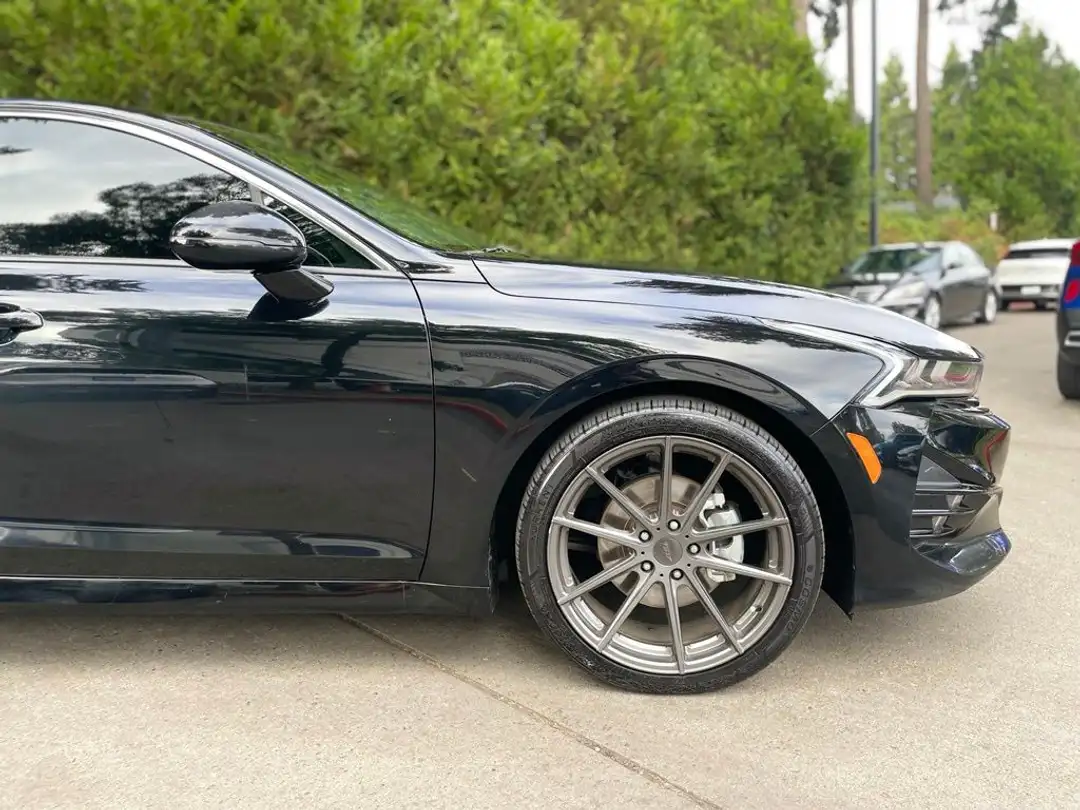 2022 Kia K5 GTLine - Image 2
