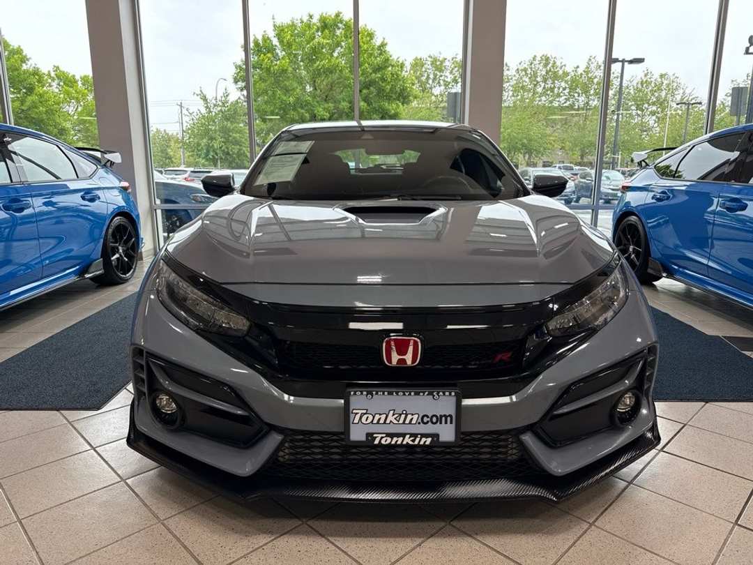 2021 Honda Civic Type R Touring - Image 2