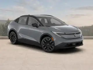 2026 Nissan LEAF PLATINUM+