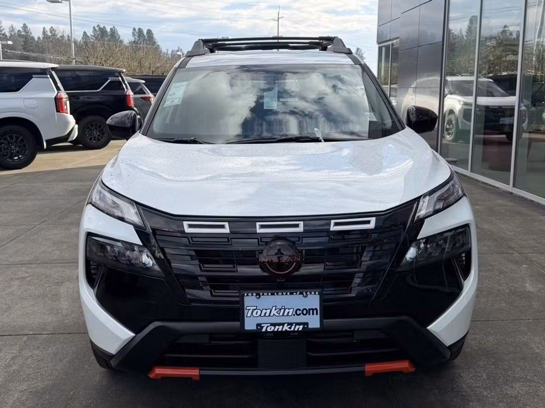 2026 Nissan Rogue Rock Creek - Image 3
