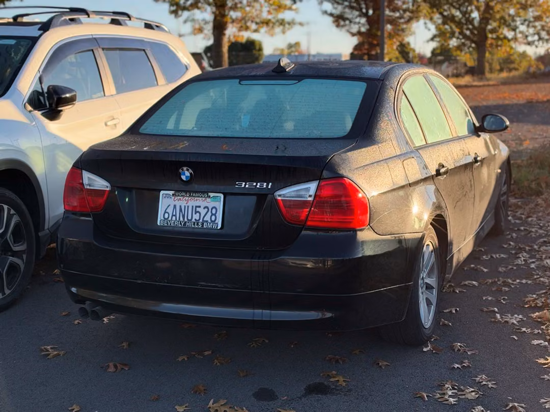 2007 BMW 3 Series 328i - Image 2