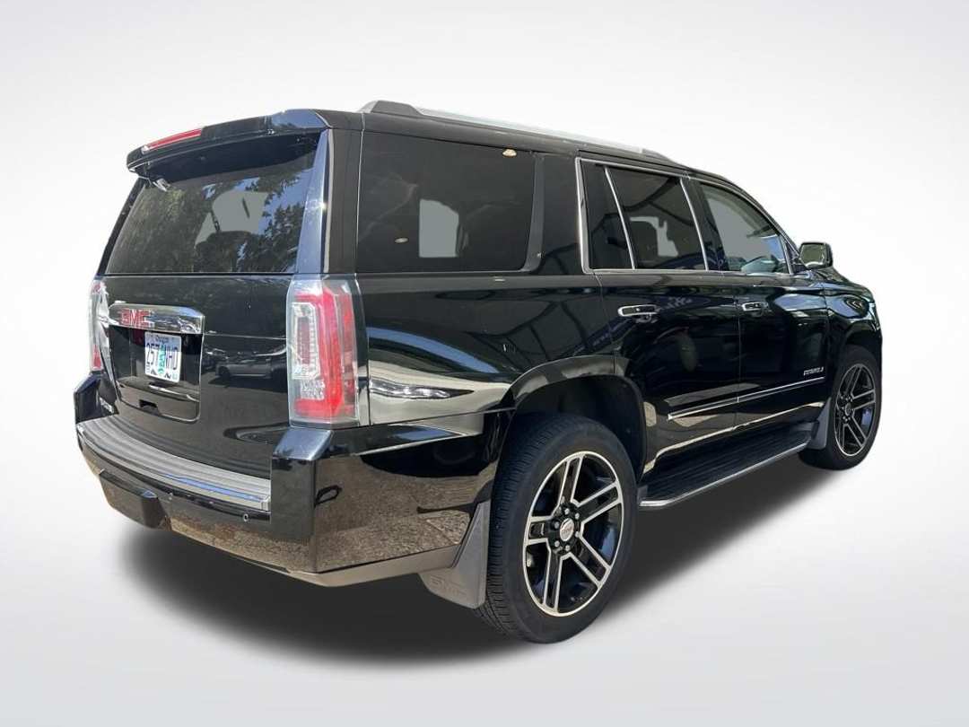 2018 GMC Yukon Denali - Image 3
