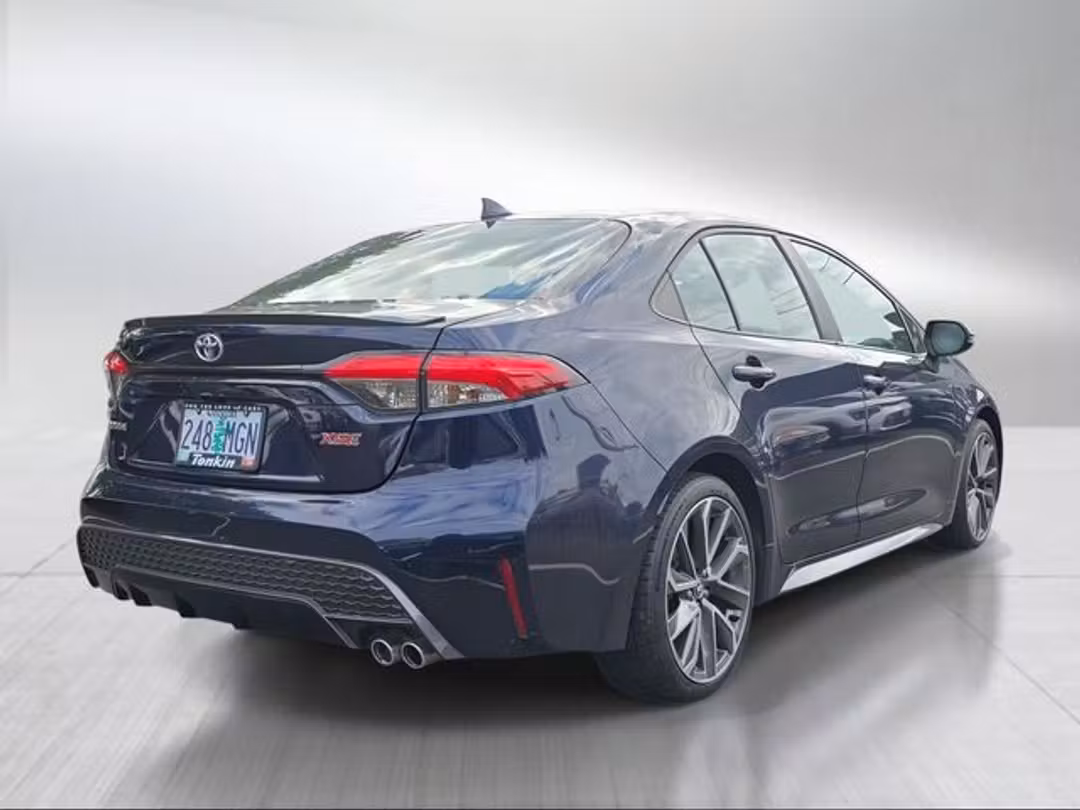 2021 Toyota Corolla XSE - Image 3