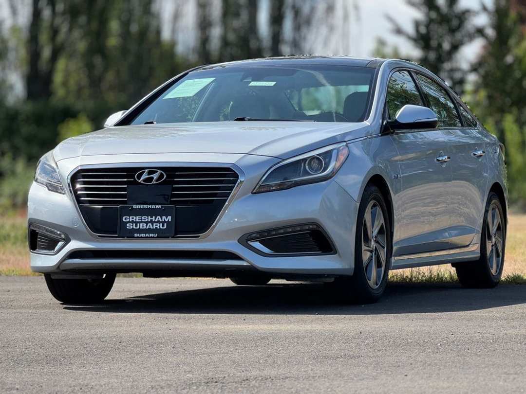 2017 Hyundai Sonata Limited - Image 3