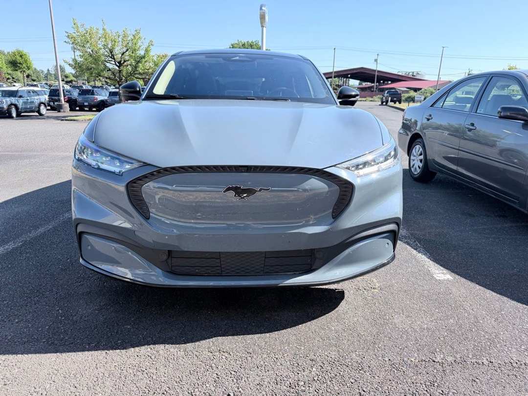 2023 Ford Mustang Mach-E California Route 1 - Image 2