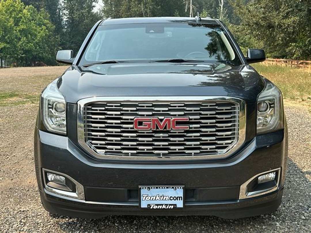 2020 GMC Yukon Denali - Image 3
