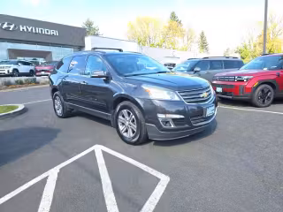 2017 Chevrolet Traverse LT