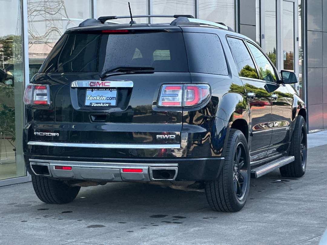 2015 GMC Acadia Denali - Image 3
