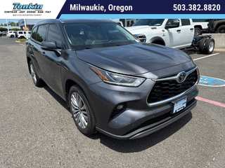 2022 Toyota Highlander Platinum