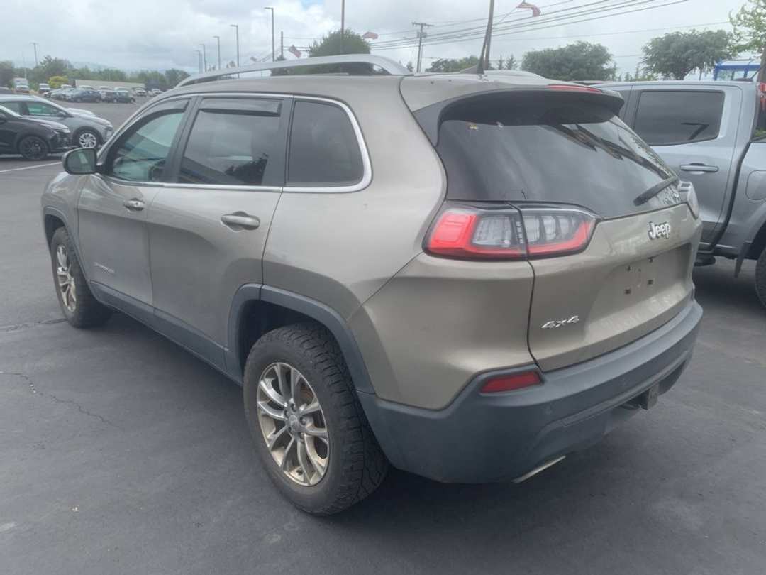 2020 Jeep Cherokee Latitude Plus - Image 2