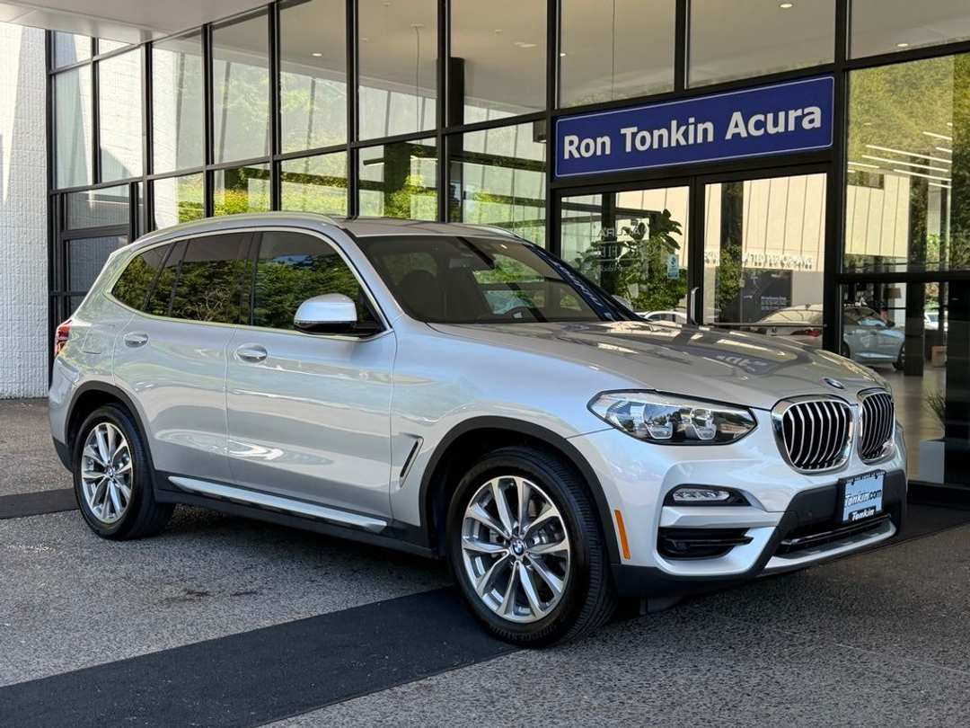 2019 BMW X3 sDrive30i - Image 2