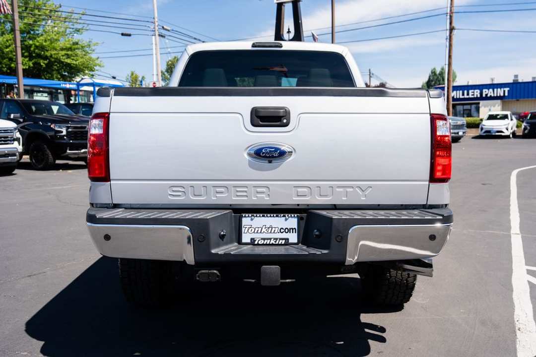 2016 Ford F-250Sd XLT - Image 3
