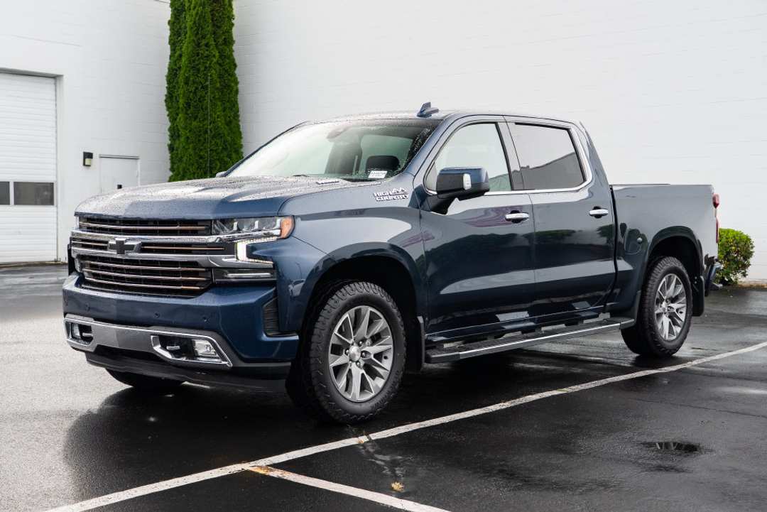 2022 Chevrolet Silverado 1500 Ltd High Country - Image 3