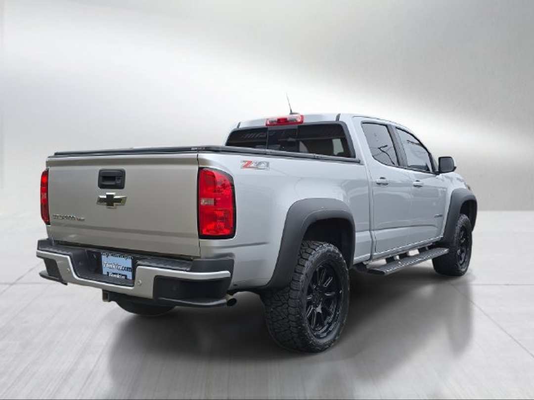 2019 Chevrolet Colorado Z71 - Image 3