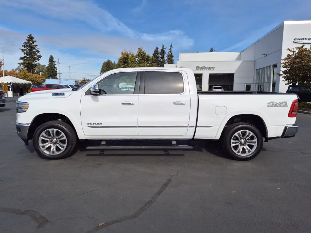 2022 Ram 1500 Limited - Image 3