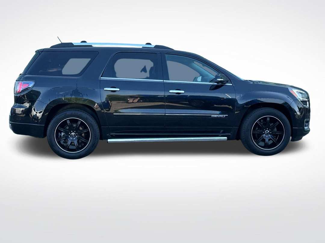 2015 GMC Acadia Denali - Image 2