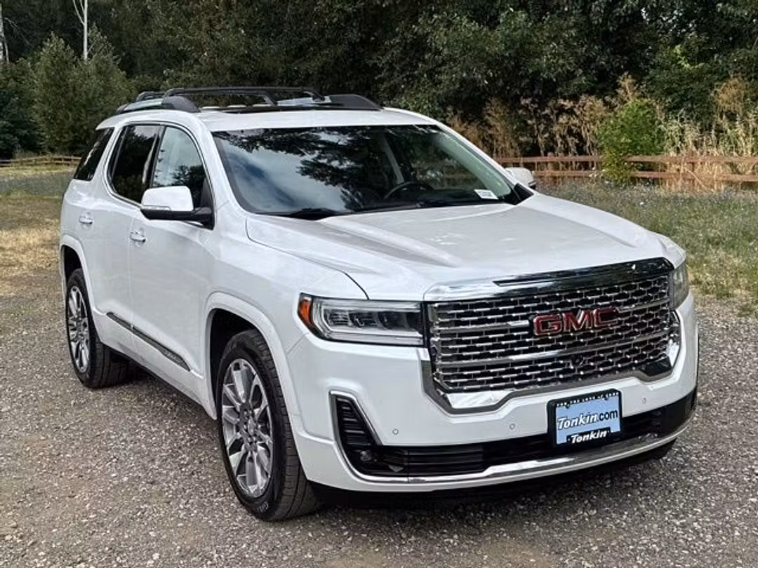 2021 GMC Acadia Denali - Image 2