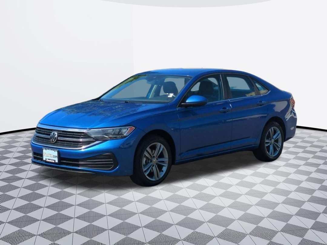 2024 Volkswagen Jetta 1.5T SE - Image 2