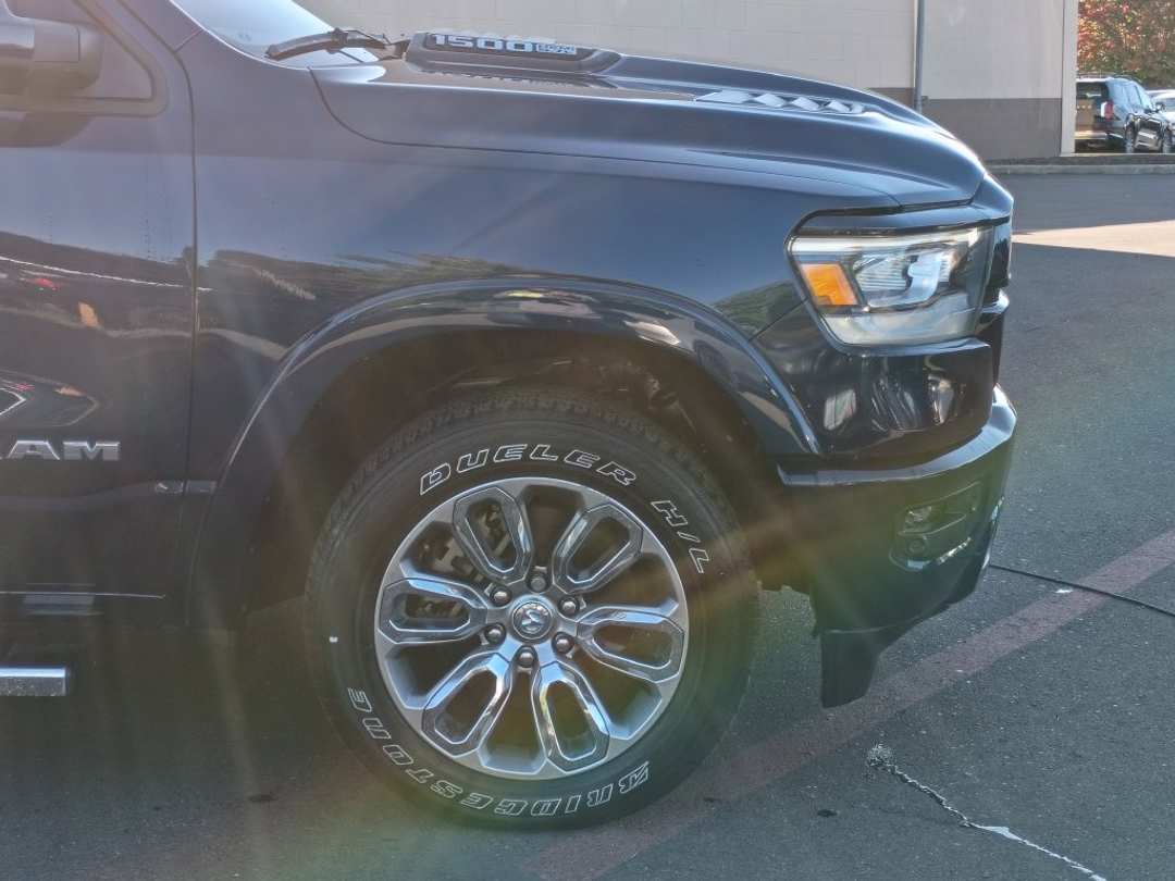 2022 Ram 1500 Laramie - Image 2