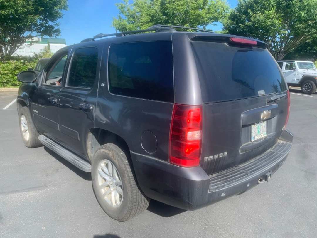 2010 Chevrolet Tahoe LT - Image 2