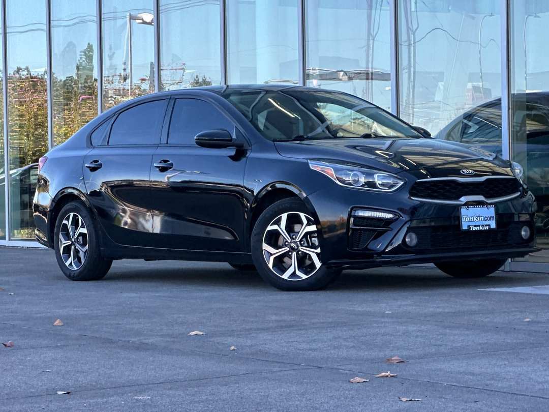 2020 Kia Forte LXS - Image 2
