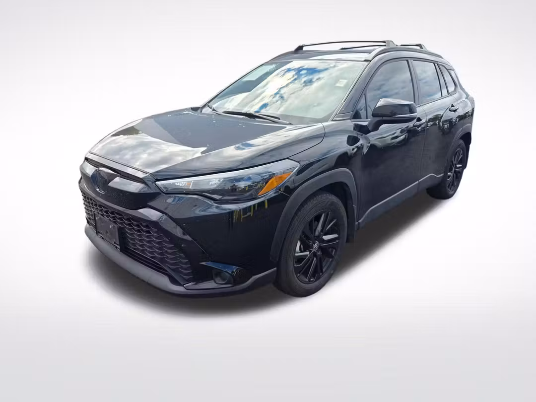 2025 Toyota Corolla Cross Hybrid Nightshade - Image 2