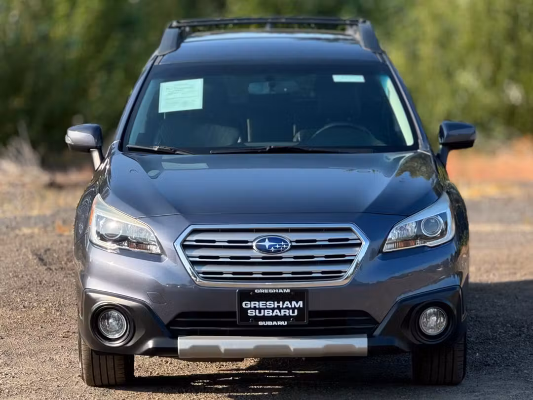 2016 Subaru Outback 2.5i - Image 2