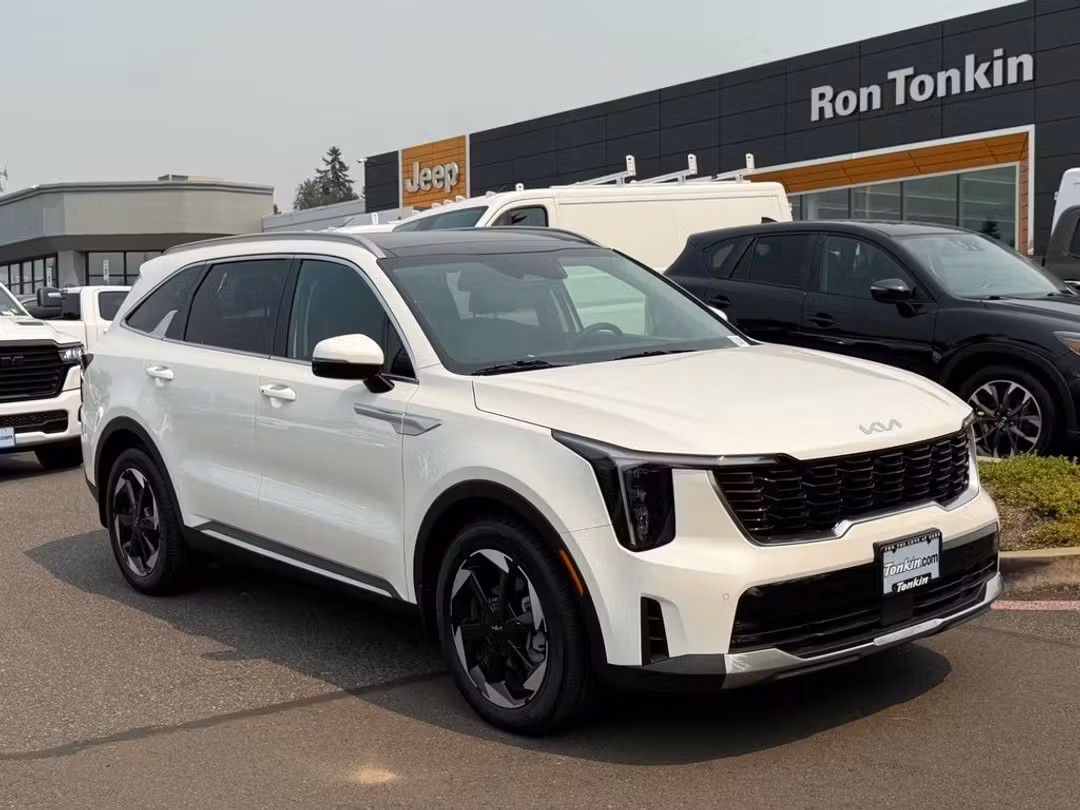 2025 Kia Sorento Hybrid EX - Image 2